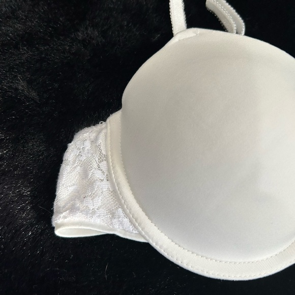 Candie’s White Lace Push-Up Bra - Size 34B - Picture 4 of 9